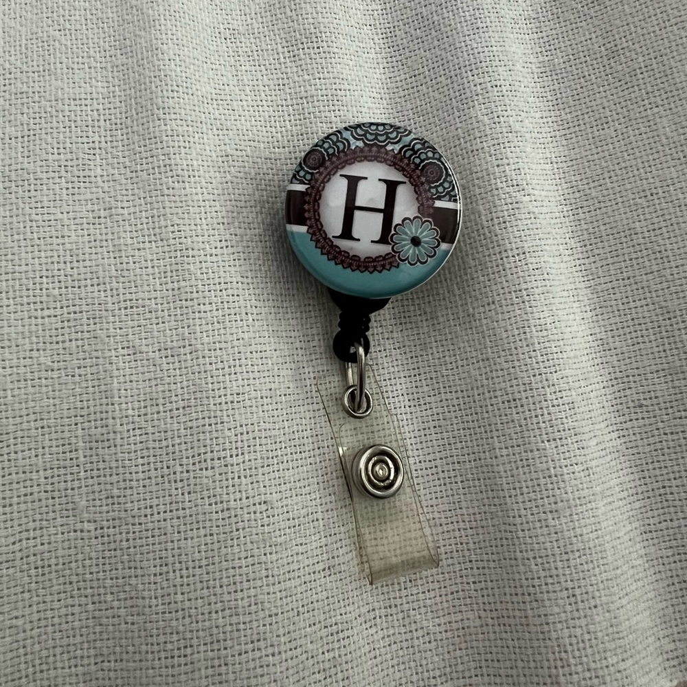 Badge holder/ reel